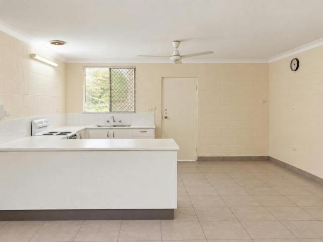 House 3 Bedroom For Rent Moil NT 700 ES105943155