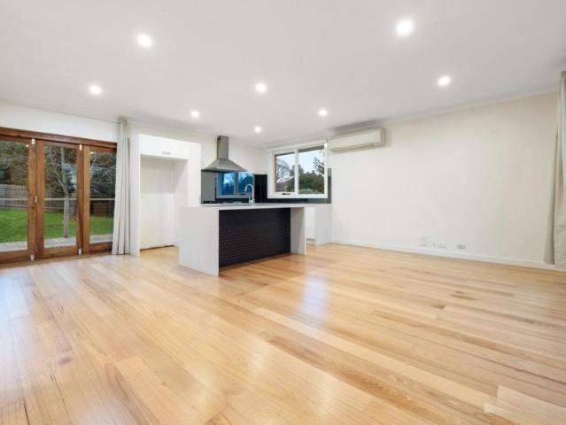 House 3 Bedroom For Rent Mooroolbark VIC 680 ES105745791