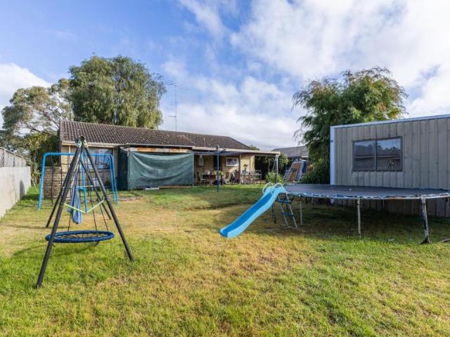 House 3 Bedroom For Rent Manjimup WA ES106010537