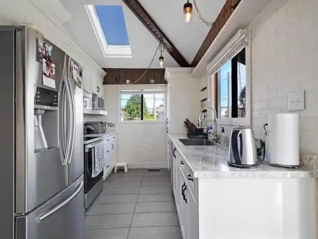 House 3 Bedroom For Rent Mission BC 3000 ES105435124