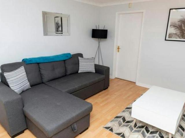 House 3 Bedroom For Rent Solihull Solihull 3499 ES84459459
