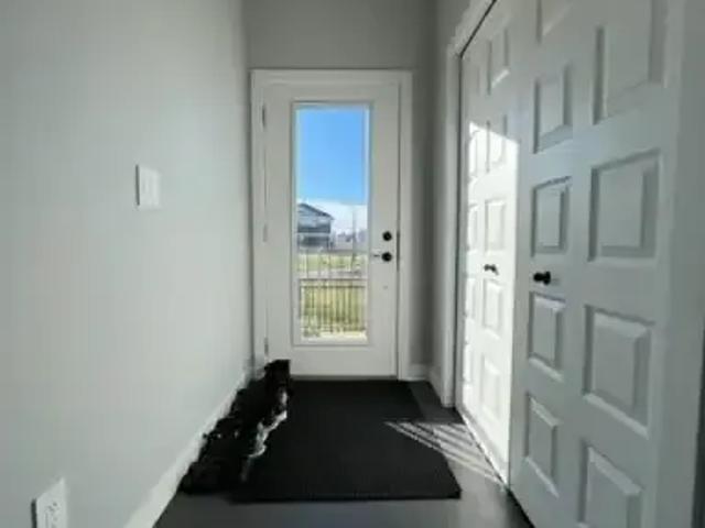 House 3 Bedroom For Rent Saskatoon SK 2500 ES103739977
