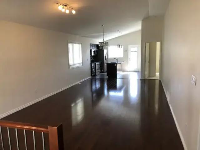 House 3 Bedroom For Rent Saskatoon SK 2350 ELS105167302