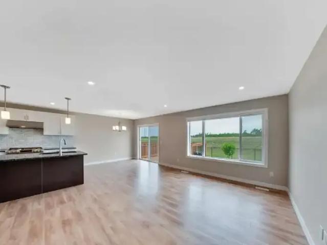 House 3 Bedroom For Rent Saskatoon SK 2399 ES105167301