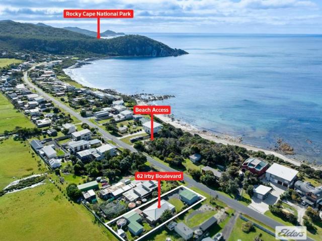 House 3 Bedroom For Rent Sisters Beach TAS ES105932535