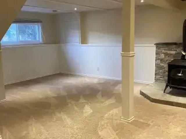 House 3 Bedroom For Rent Spruce Grove AB 2200 ES105601936