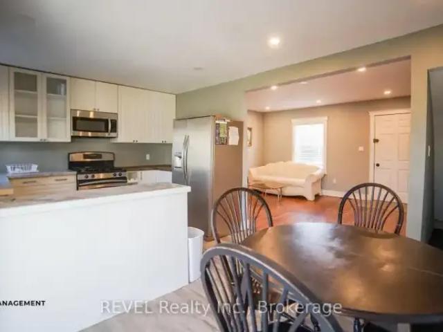 House 3 Bedroom For Rent St. Catharines ON 2150 ES104257471