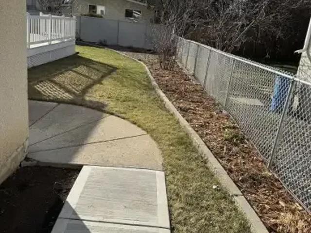 House 3 Bedroom For Rent St. Albert AB 2300 ES105526158