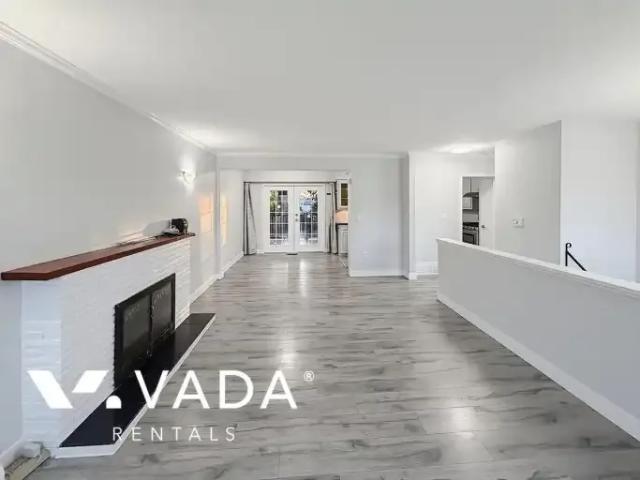House 3 Bedroom For Rent Surrey BC 2850 ES105100760