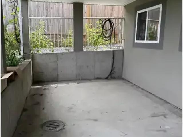 House 3 Bedroom For Rent Surrey BC 2300 ES103091719
