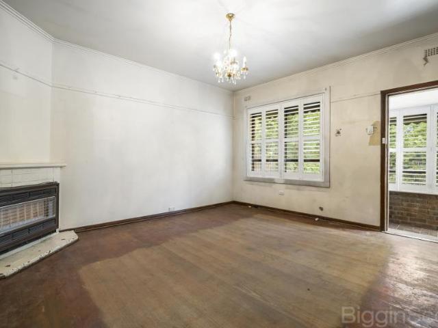 House 3 Bedroom For Rent Port Melbourne VIC ES105865227