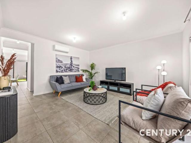 House 3 Bedroom For Rent Pakenham, VIC ES105421629