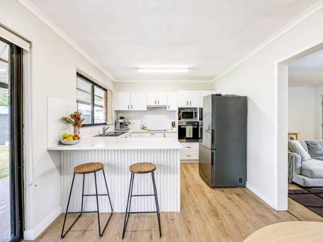 House 3 Bedroom For Rent Penola SA 580000 ES105362108