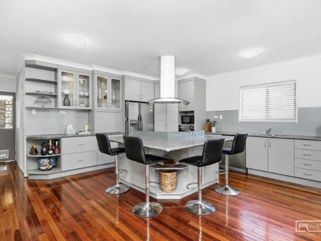 House 3 Bedroom For Rent Rosslyn QLD ES101672500