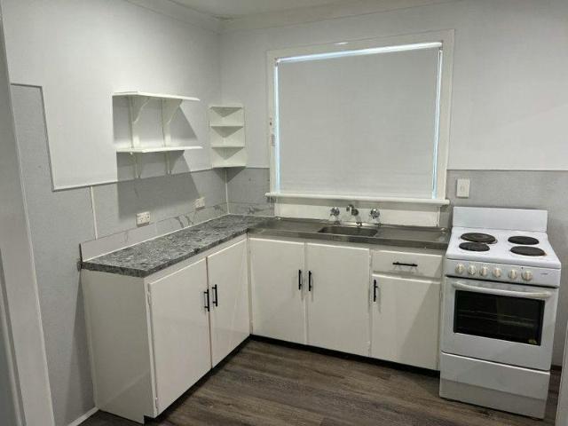 House 3 Bedroom For Rent Rangeway WA 420 ES105943105