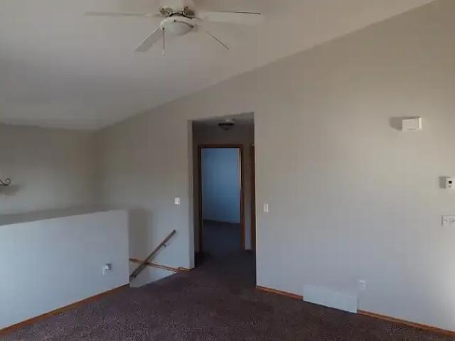 House 3 Bedroom For Rent Red Deer AB 1750 ELS104876761