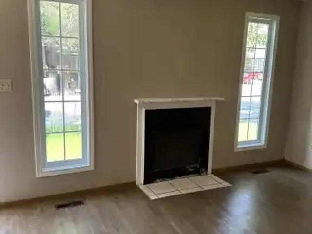 House 3 Bedroom For Rent Regina SK 1500 ES105071827