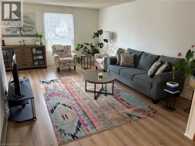 House 3 Bedroom For Rent Waterloo ON 2850 ES105467316
