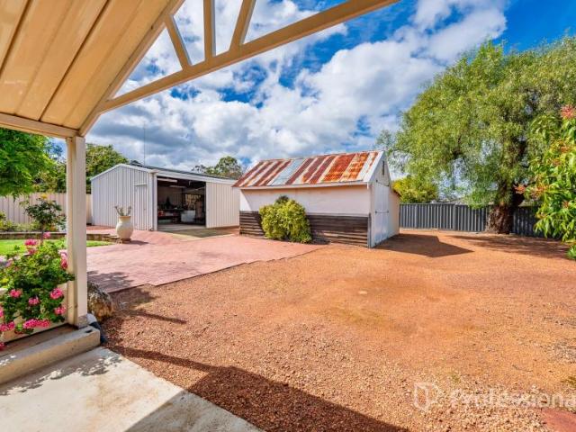 House 3 Bedroom For Rent Waroona WA ES105971094