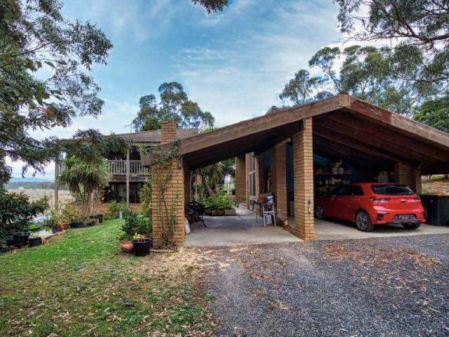 House 3 Bedroom For Rent Warrandyte VIC 2750000 ES105820009