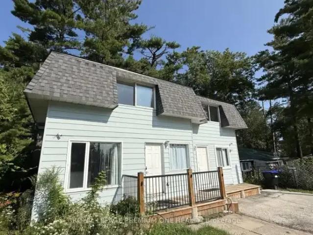 House 3 Bedroom For Rent Wasaga Beach ON 1800 ES105004907
