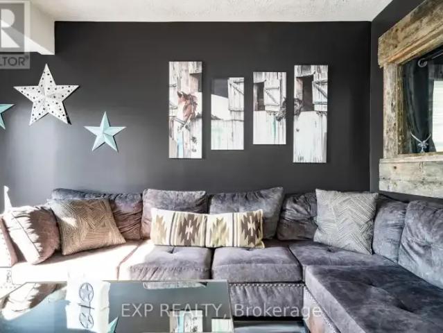 House 3 Bedroom For Rent Wasaga Beach ON 3098 ES105004843