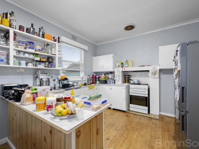House 3 Bedroom For Rent Wendouree VIC ES105863111
