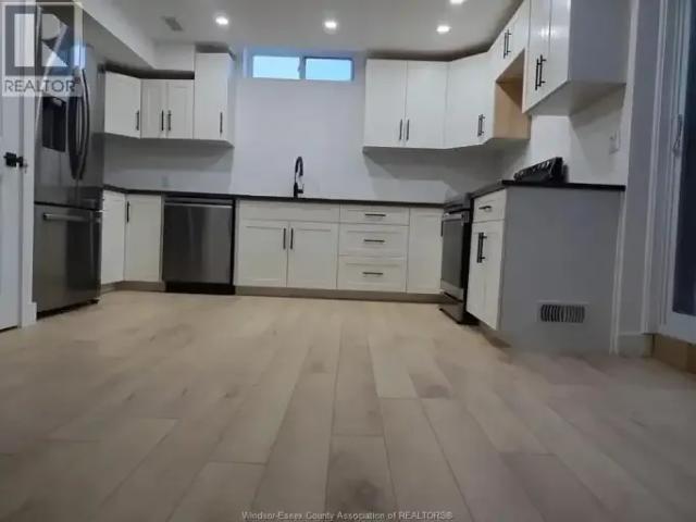 House 3 Bedroom For Rent Windsor ON 1850 ES104957660