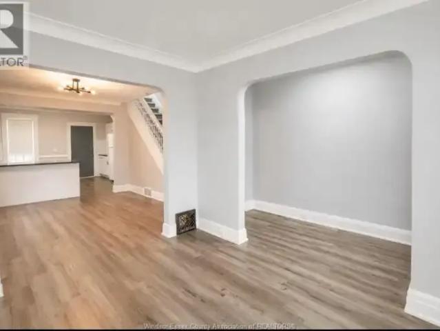 House 3 Bedroom For Rent Windsor ON 2200 ES104841999