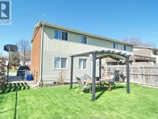 House 3 Bedroom For Rent Windsor ON 2300 ES103322825