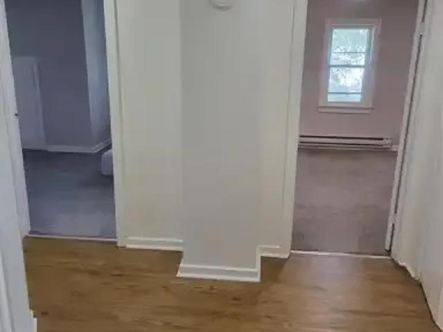 House 3 Bedroom For Rent Windsor ON 2400 ES104972902