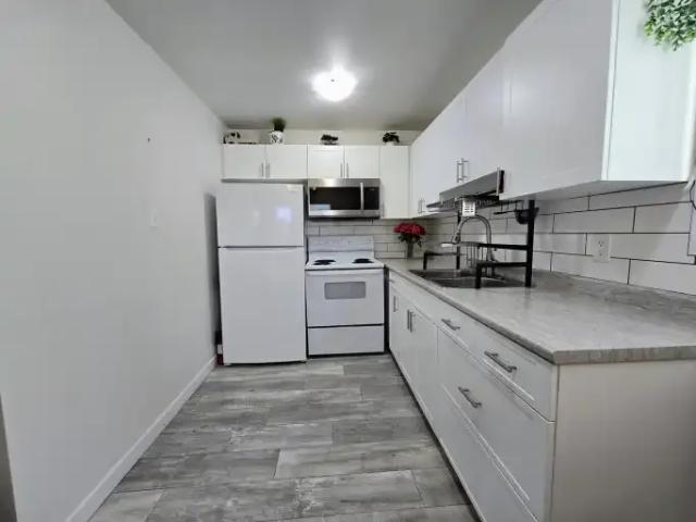 House 3 Bedroom For Rent Winnipeg MB 2095 ES105623672