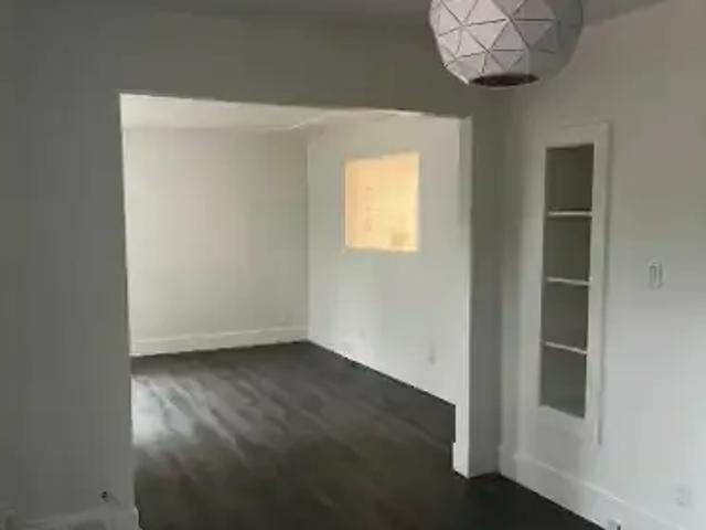 House 3 Bedroom For Rent Winnipeg MB 2095 ES105782283