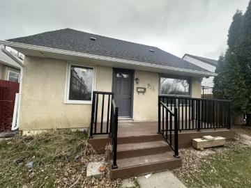 House 3 Bedroom For Rent Winnipeg MB 2150 ELS101986666