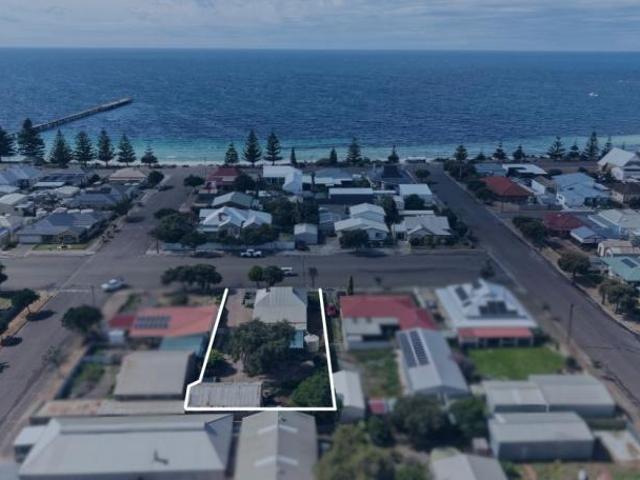 House 3 Bedroom For Rent Tumby Bay SA ES106177734