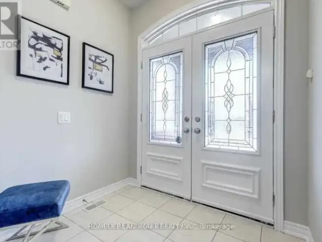 House 3 Bedroom For Rent Vaughan ON 4300 ES103594537