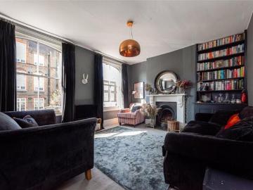 Holloway, London, Greater London - Fireplace