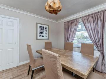 House 3 Bedroom For Sale Chester Cheshire West And Chester 225000 ES101676203