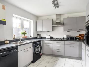 Stonebridge, London, Greater London - Garden