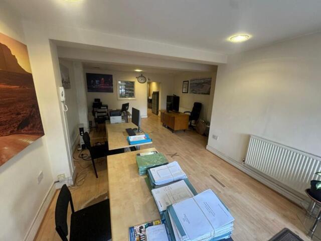 House 3 Bedroom For Sale Enfield Greater London 550000 ES101892403