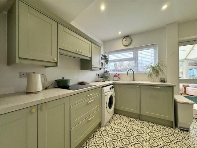 House 3 Bedroom For Sale Farnborough Hampshire 430000 ES101278057