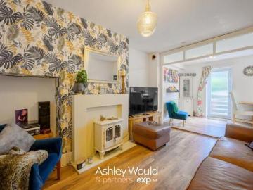 House 3 Bedroom For Sale Oldbury Sandwell 280000 ES101996148