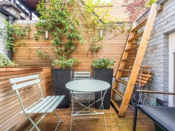 Mayfair, London, Greater London - Parking