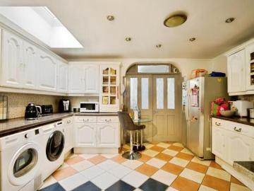 House 3 Bedroom For Sale Londres Greater London 525000 ES101676440
