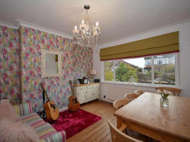 House 3 Bedroom For Sale North Yorkshire North Yorkshire 475000 ES101316330