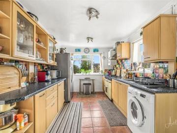 House 3 Bedroom For Sale Sketty Sketty 275000 ES101678542