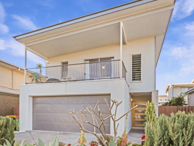 house 3 Saint Helena Street, Maroochydore