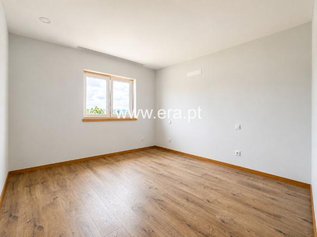 House T3 / Viana do Castelo, Perre