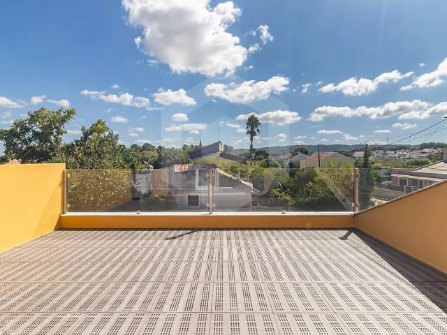 House T3 in Azeitão São Lourenço e São Simão, Setúbal