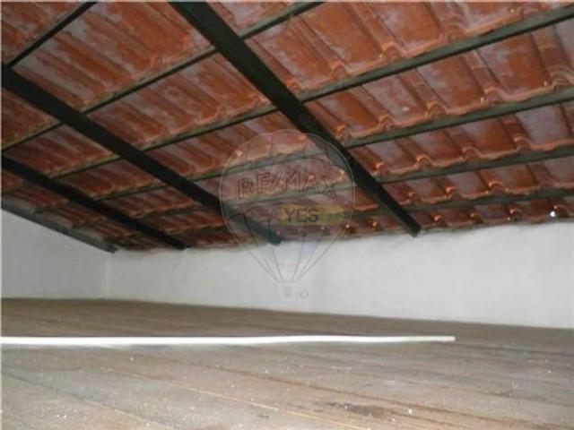 House T3 in Lardosa, Castelo Branco